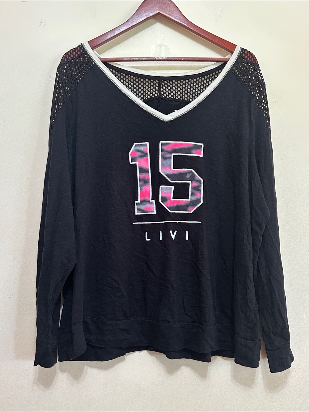Livi Active Black Long Sleeve Athletic Top with Mesh Trim